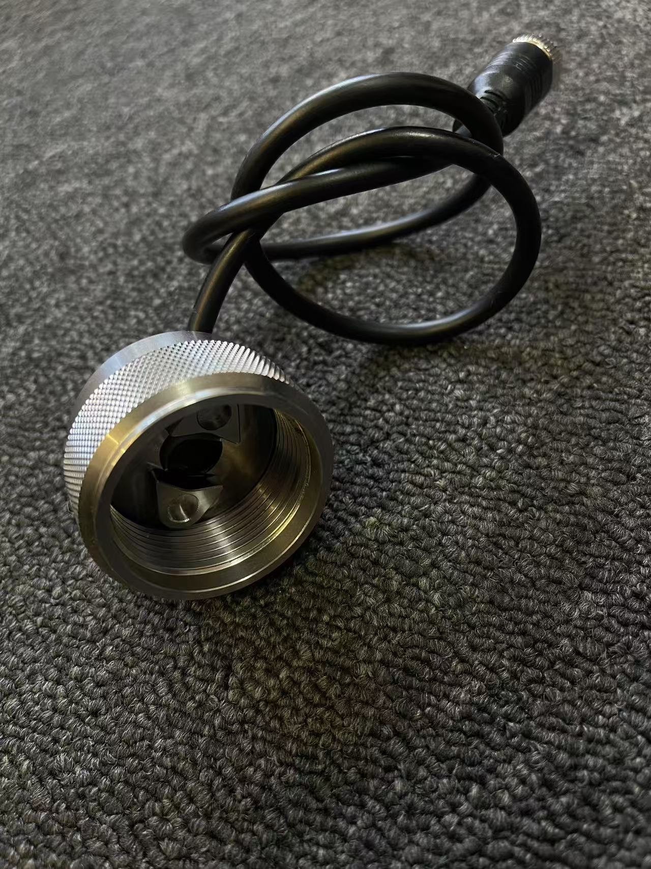 VKB to TM metal connector